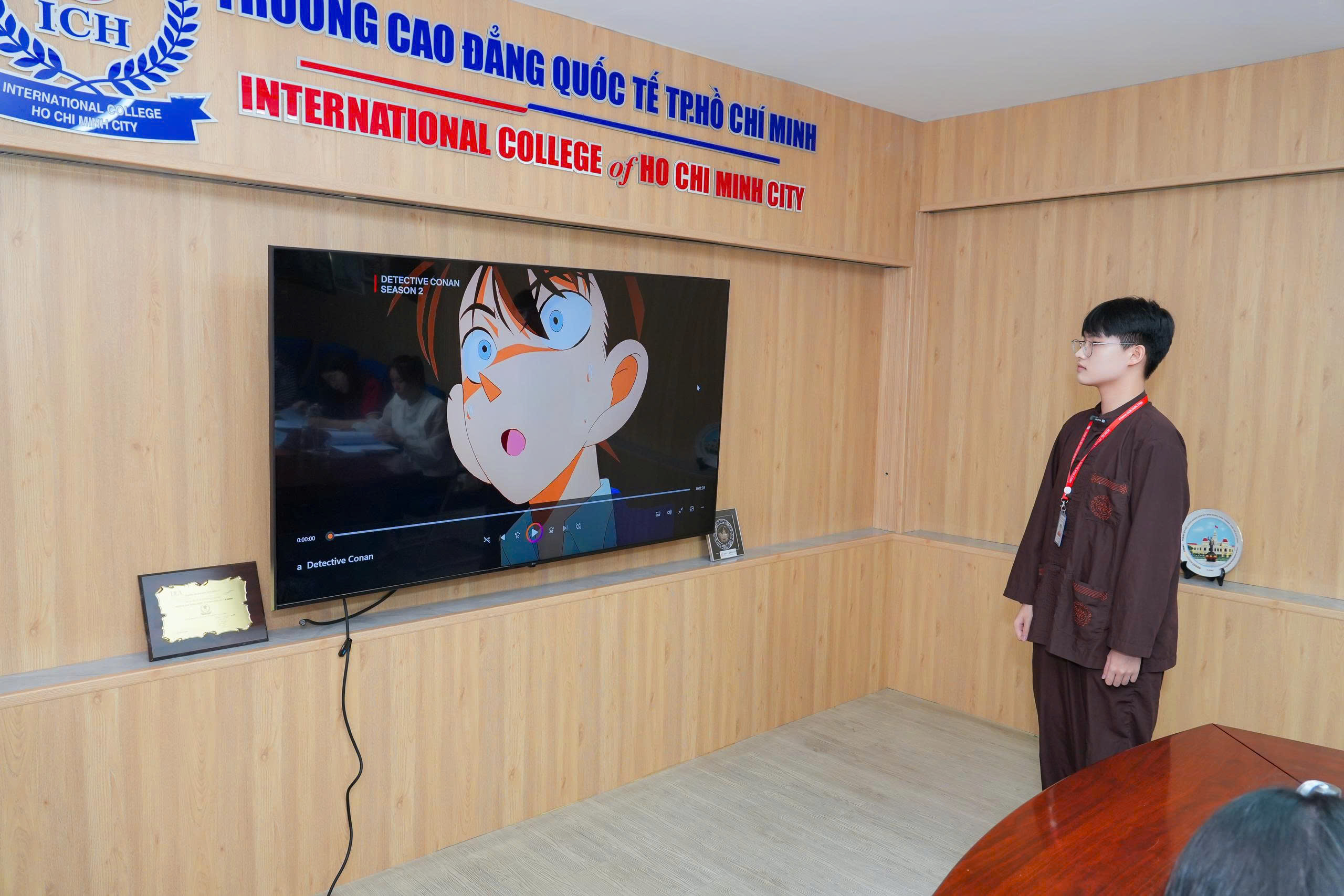 Thử thách lồng tiếng trực tiếp với các bộ phim nổi tiếng